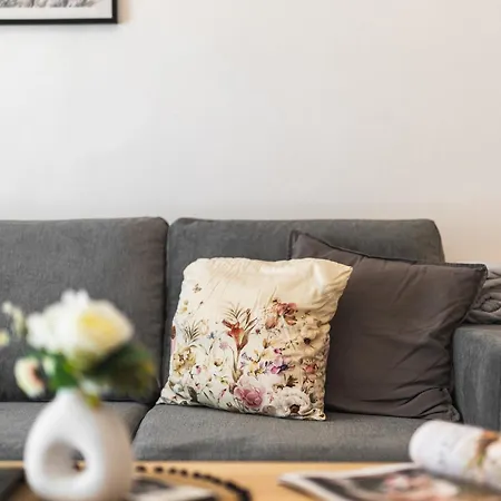 Urban Nivy Retreat 布拉迪斯拉发